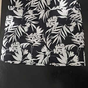 S.C. & Co. Black Skirt